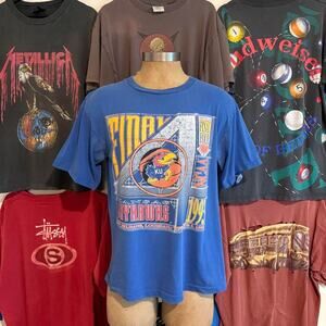 Vintage 1990s kansas jayhawks t shirt